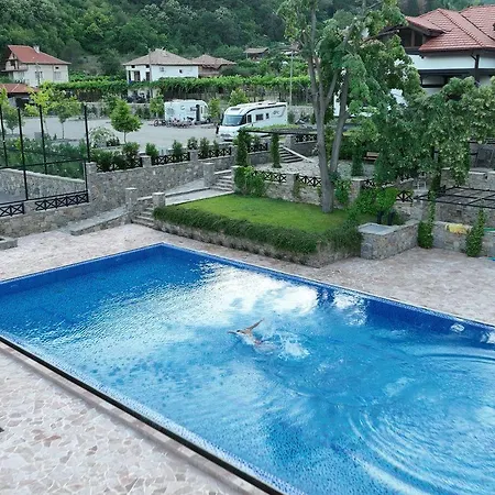 빌라 Fundemia *